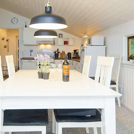 6 Person In Fårvang